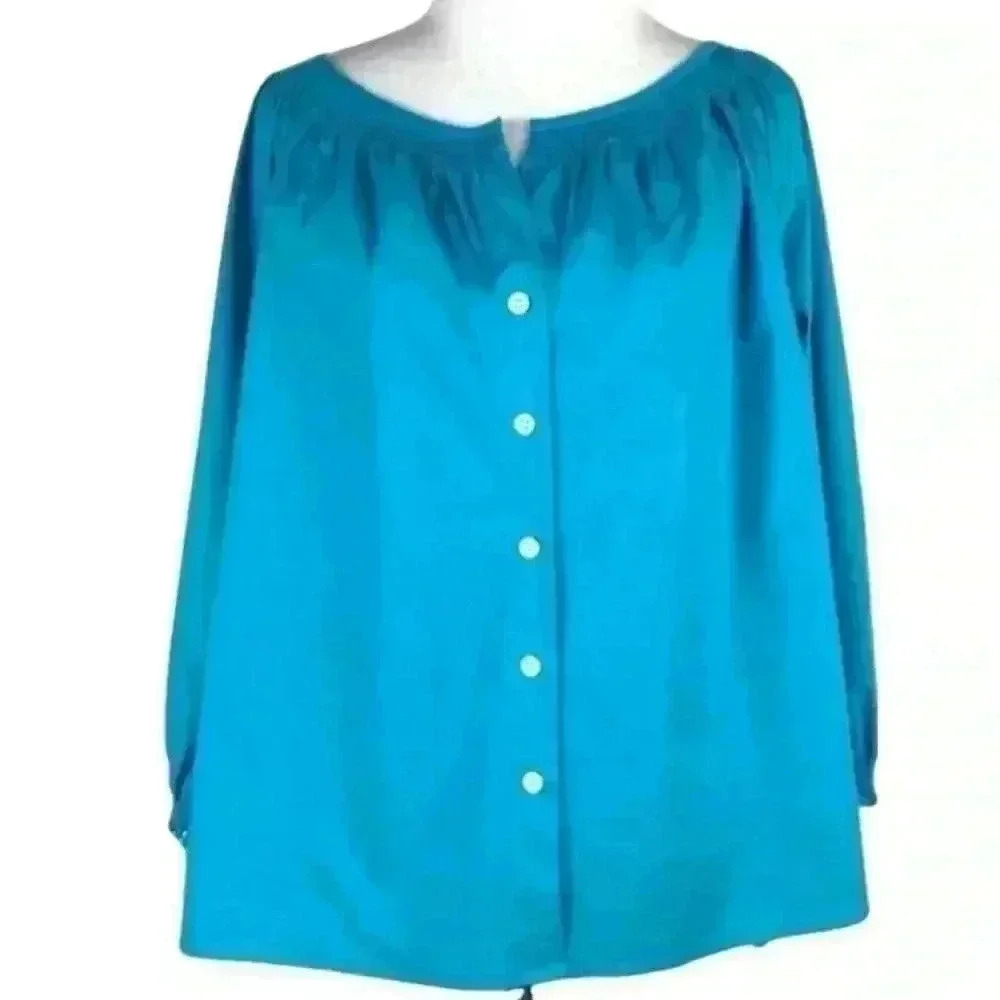 Talbots top size 8P blue button down smocked